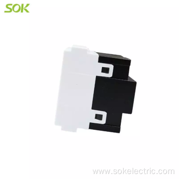 Socket Outler w/central earth grounding switches Italy